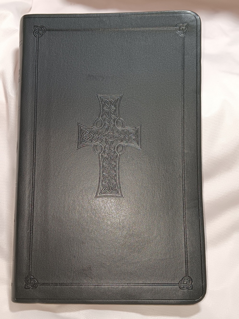 Holy Bible English Standard Version Black Celtic Cover ESV 2001 Crossway New
